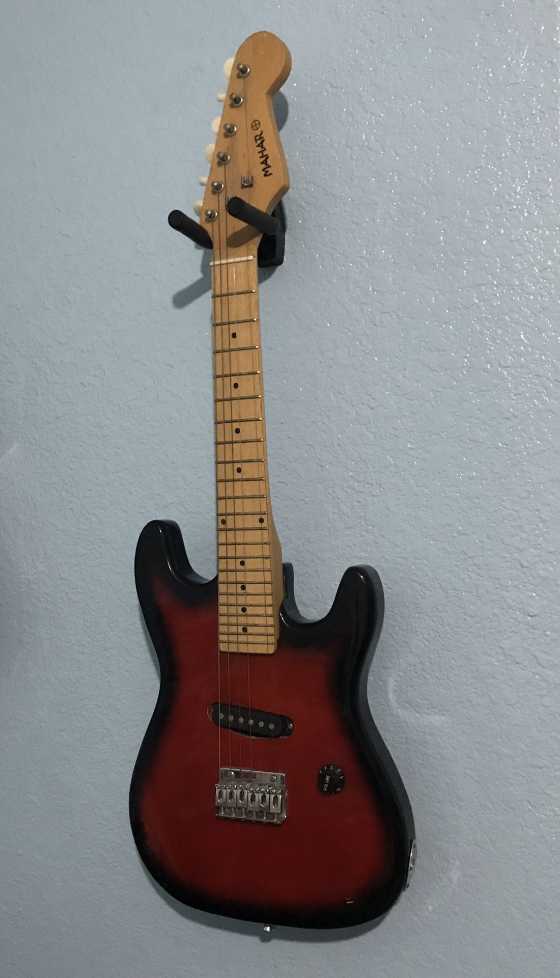 Mahar Electric Guitar for Sale in Las Vegas, NV OfferUp