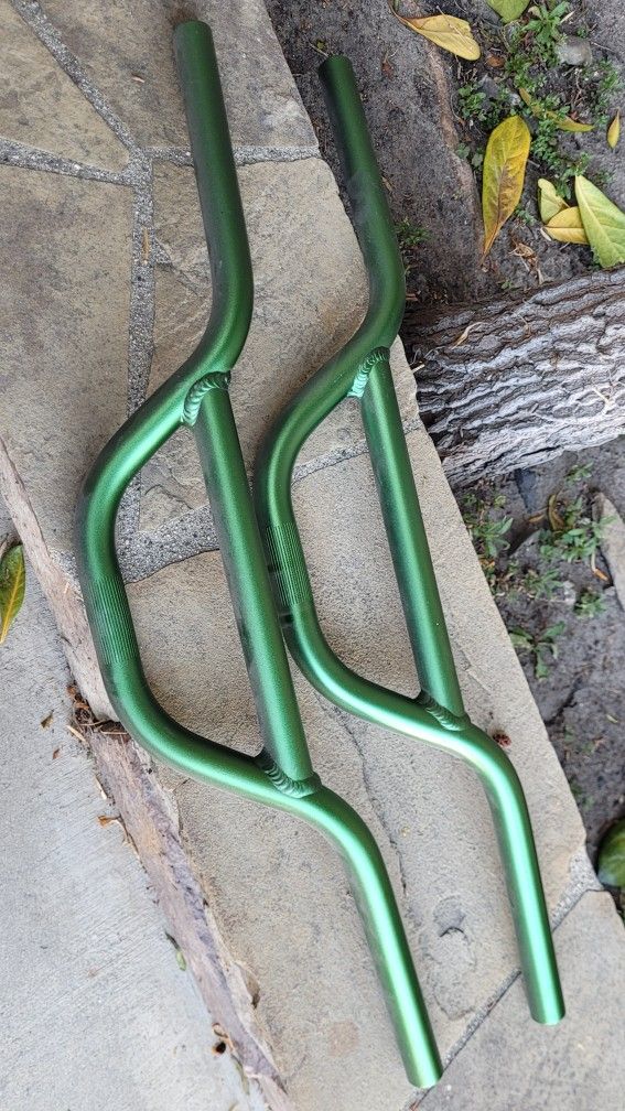 Bike Handlebars, New, Anodized Green