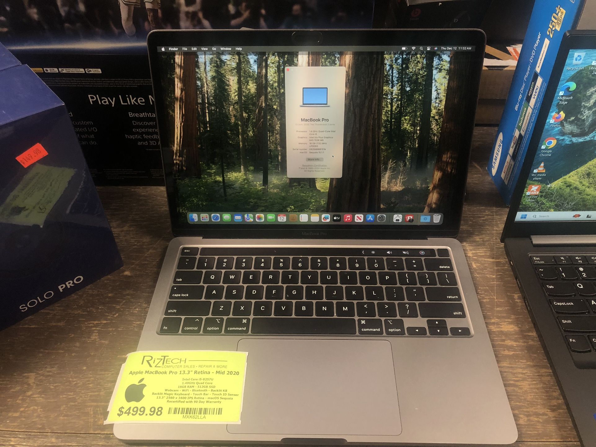 **Apple MacBook Pro 13.3" Retina (Mid 2020) - Powerful and Portable**