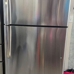 Refrigerator 30" Stainless Steel Top Freezer 