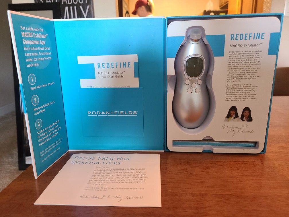 Rodan + Fields Redefine MACRO Exfoliator, BRAND NEW