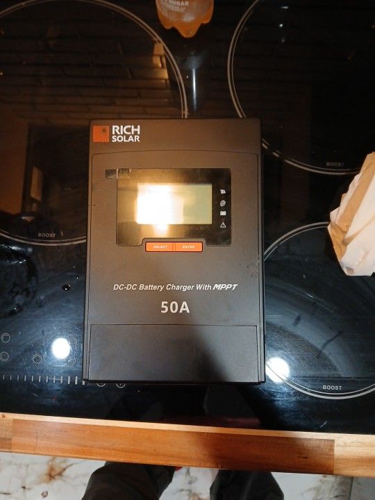 Solar Charge Controller 