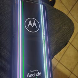 Motorola RAZR 2024