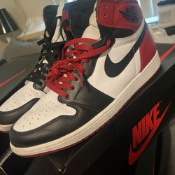 Jordan 1 Black Toe