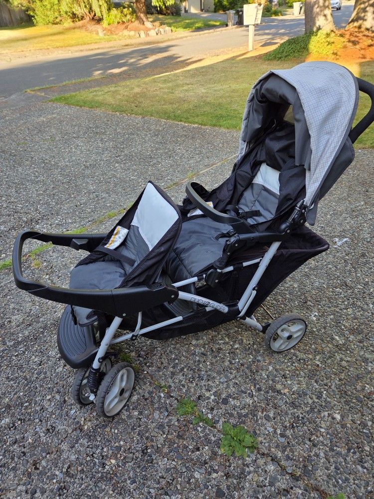 Baby Stroller, (TWINS) FREE