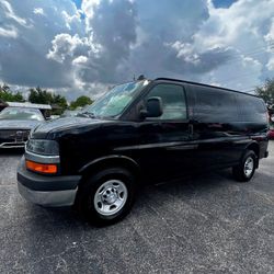2017 Chevrolet Express 2500