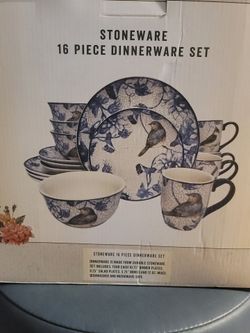 Unopened 4pc Dinnerware Set Cracker Barrel.