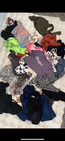 Women’s Clothes