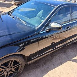  For Parts  2008 Mercedes Benz C300