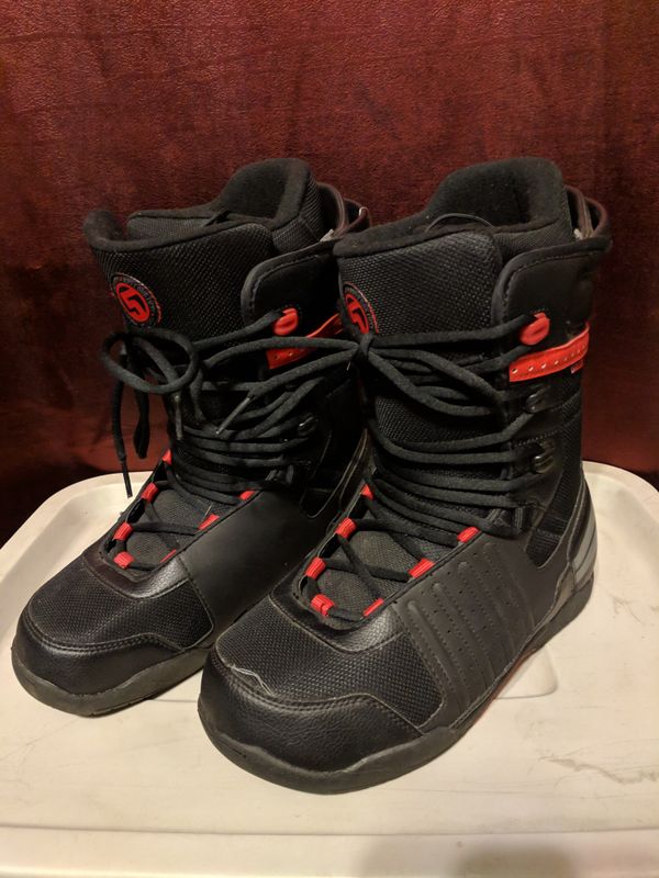 5150 snowboarding shoes. 9.5 men's size. for Sale in Westminster, CA