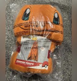 Charazard Hooded Throw Pokemon
