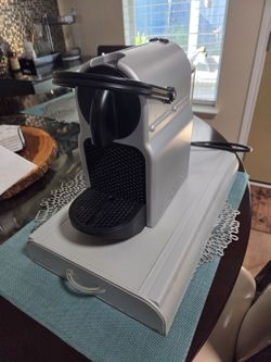 De'Longhi Nespresso  Espresso Machine
