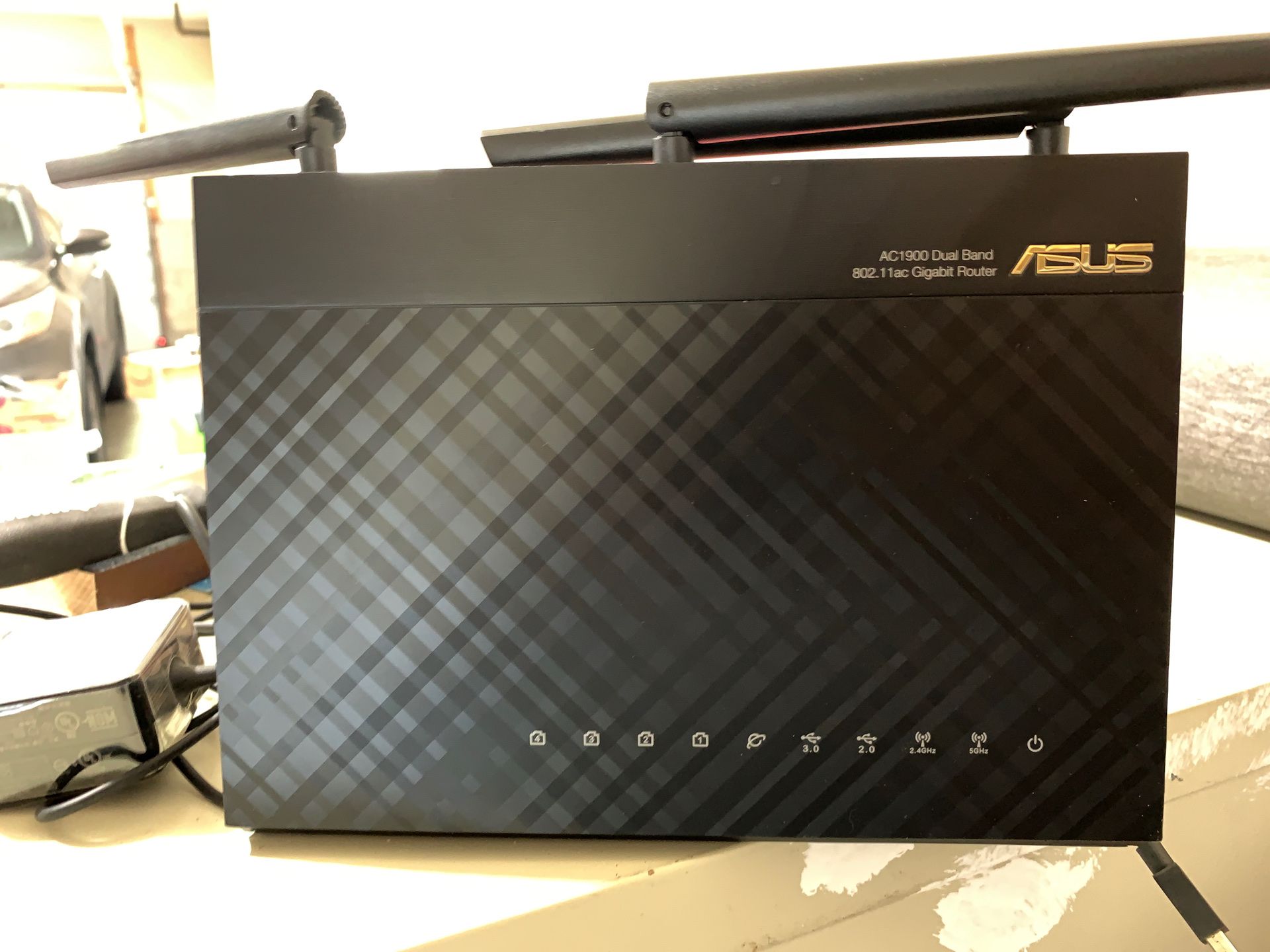 ASUS - AC1900 Router
