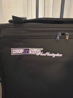 Crop in style na navigator like new