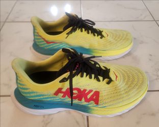 Hoka Men's Mach 5 Shoes Size 12