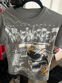 GSTR gray shirt