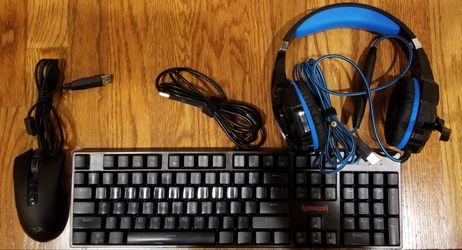 Gaming Keyboard, Mouse and Headphones Bundle.
