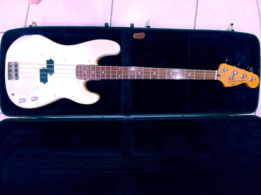 Squier II Fender Precision Bass