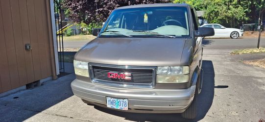 2002 gmc safari
