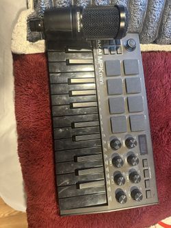 AUDIO TECH 2020 / AKAI MPK MINI
