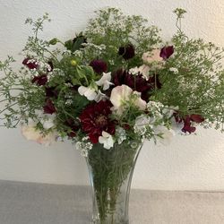 Pretty Dahlia Bouquets….available for Delivery 🚚 