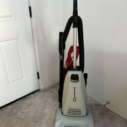 Vacuum Titan Commercial