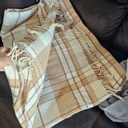 Blanket/throw Blanket  5ftx6ft