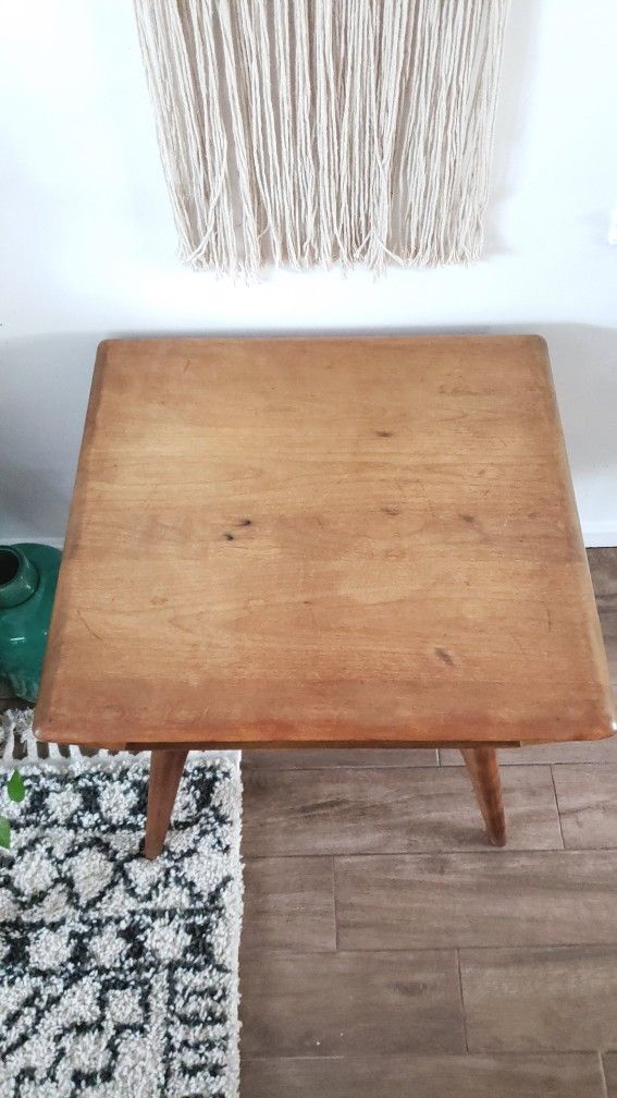 Vintage Mid Century Modern Heywood Wakefield Atomic Side Table