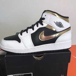 Jordan 1 White Gold 