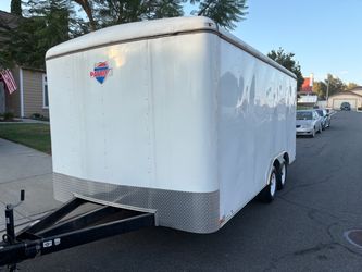 2017 enclosed trailer 8 x 16 inside rear ramp