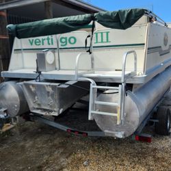 2011 Fiesta Sun Fisher 16 ft pontoon boat AND 2017 Trailer