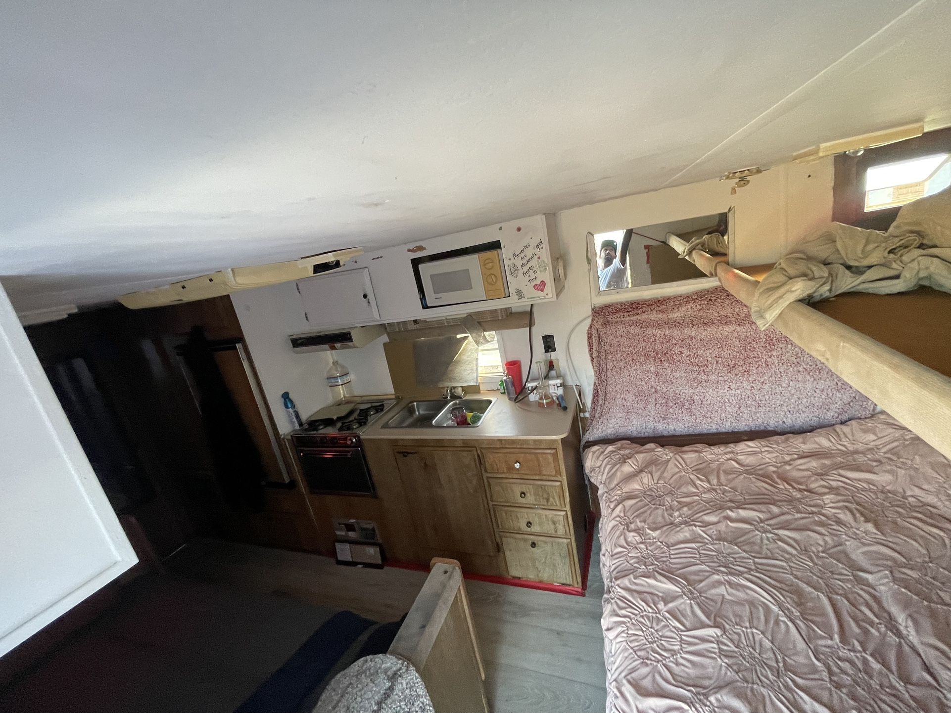 Camper