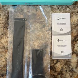 Fintie Fitbit Versa Band Nylon NATO Strap, Black