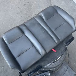 G35 Seats