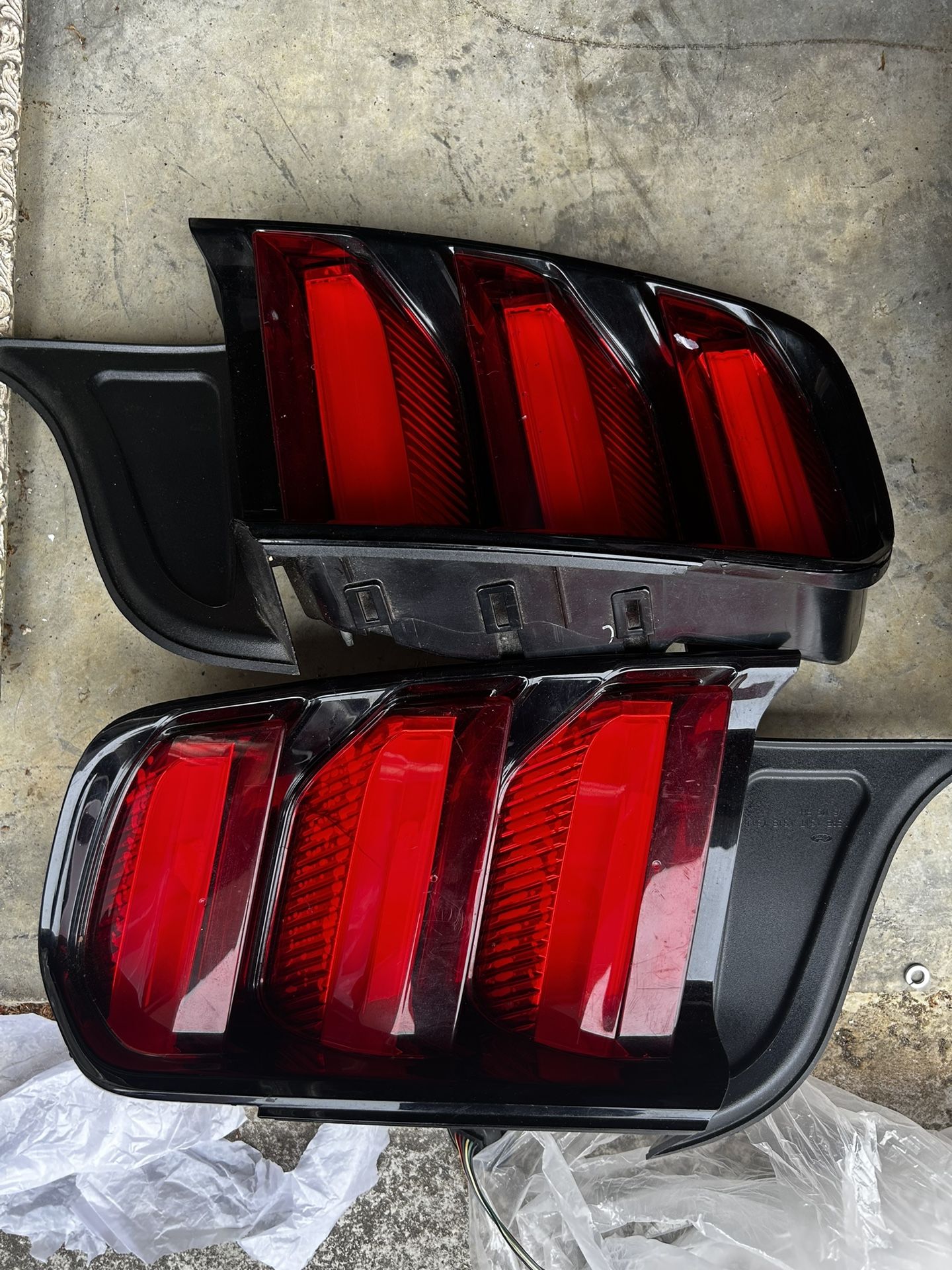 2017 Ford Mustang Stock Tail Lights