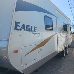 2010 jayco 29 Ft slideout very clean lots of options