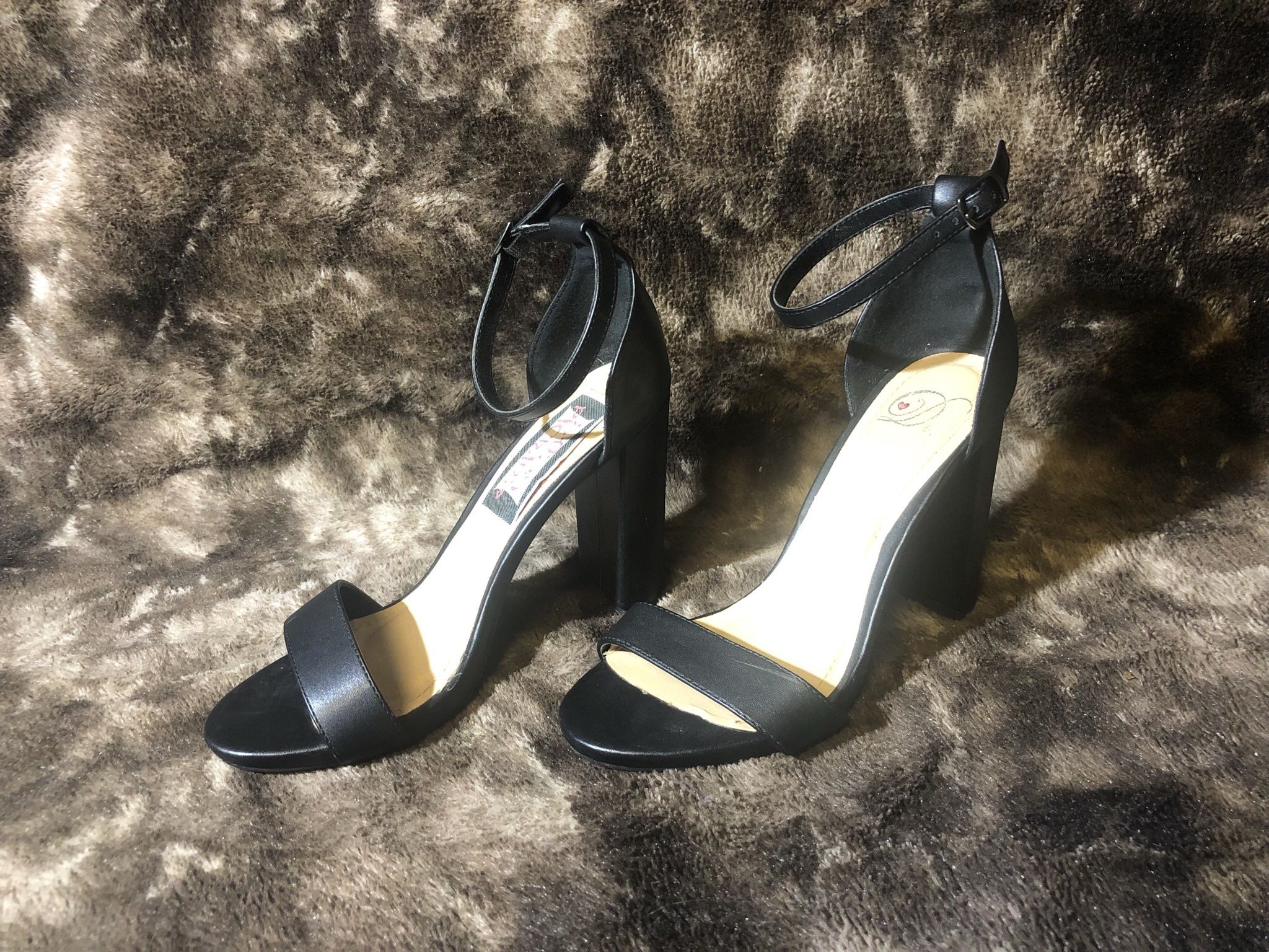 Black Low Heels 6.5