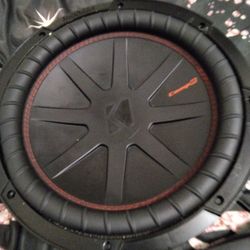 Kicker 12 comp R  excellent condition dual 2 ohms $ 60 firm yes it works, cash only no trades , u pick serious buyers only