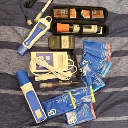 Brand New Bluelab pH Control Bundle – Controller, pH Pen, EC Pen