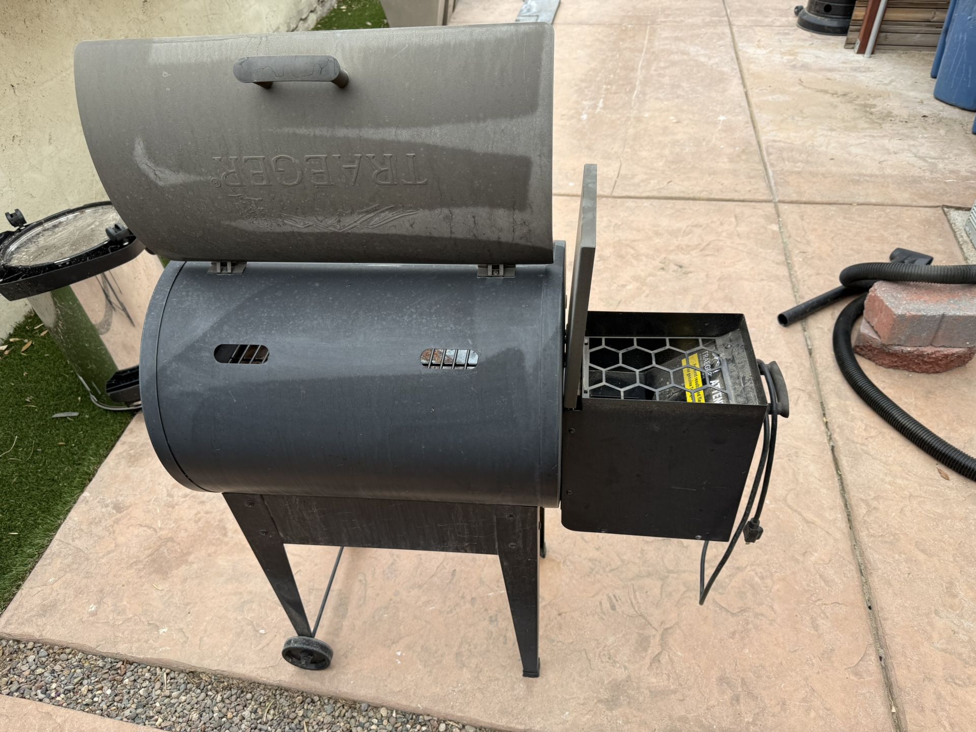 Trager Electric Smoker