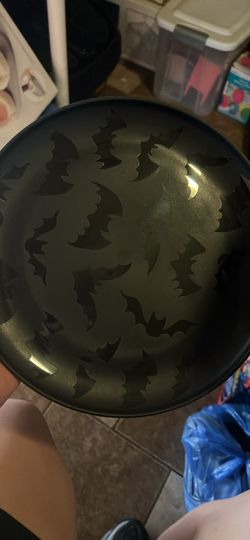 80 Halloween dinner plates