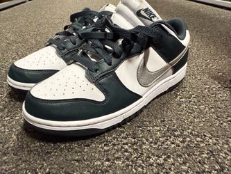 Nike low dunk