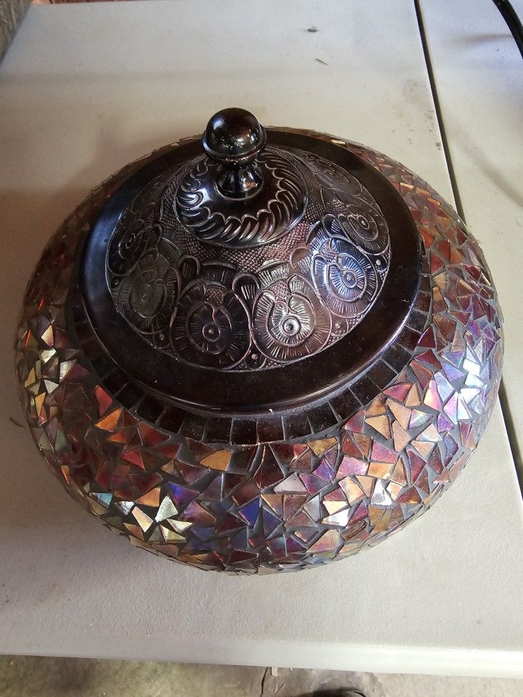 Mosaic Amethyst Old Bowl