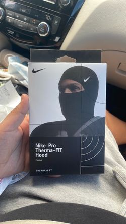 Nike Pro Therma-FIT Football Hood