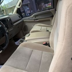 2002 Ford E-250