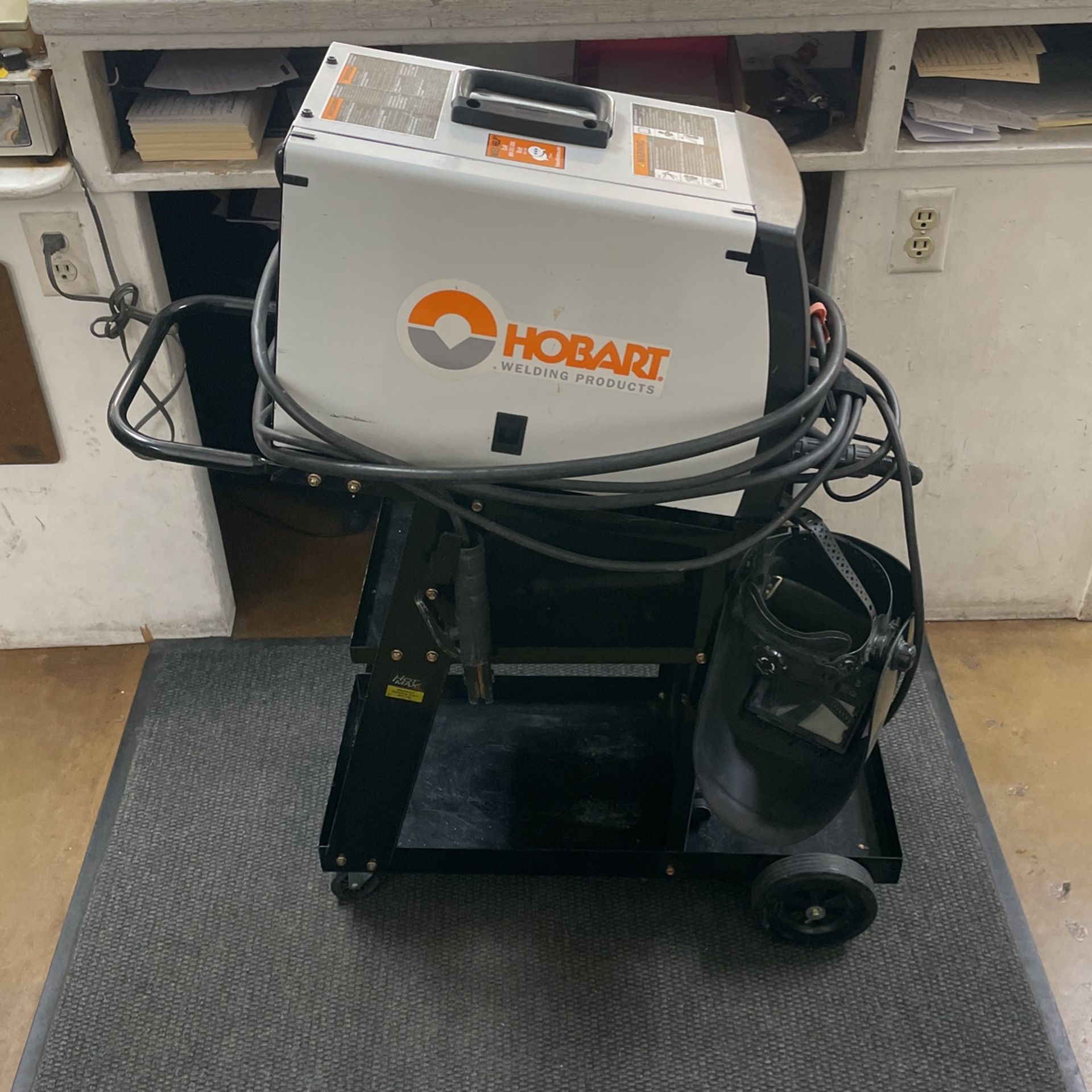 Hobart Multi Handler 200 w/ Extras for Sale in Phoenix, AZ OfferUp