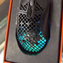 SteelSeries Aerox 9 Wireless gaming mouse.  $95 New open box  1pc