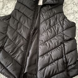 Black Bubble Vest 