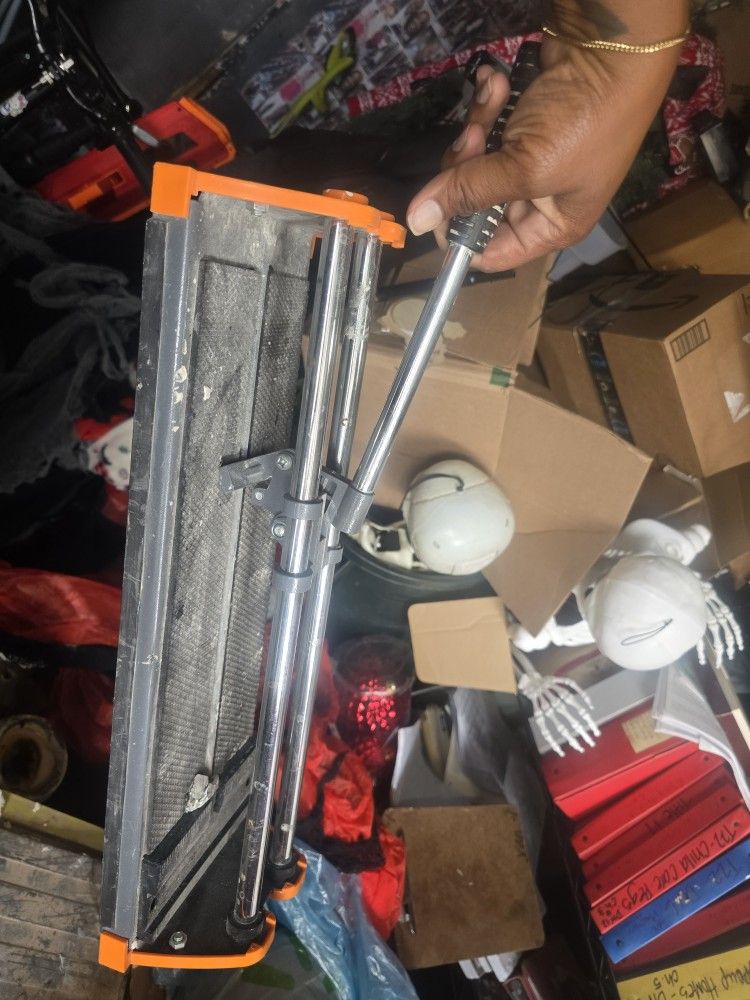 Tile Cutter