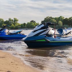Jet Skis At The River Or Folsom